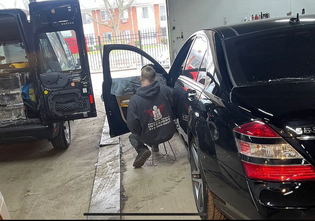 Mercedes S550 door leather restoration